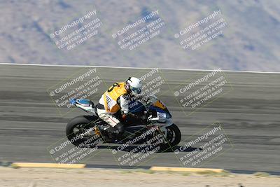 media/May-10-2025-Race Pace (Sat) [[db32fef2da]]/Vested/3-Bowl Set 1 (9am)/